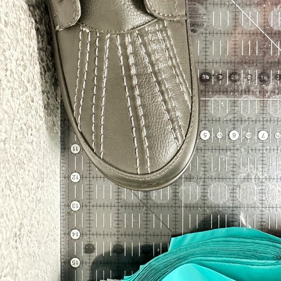 Vikings Trailblazers Men Sz 10M Gray Insulated Leather Oil Resistant Hiking Boot - Picture 11 of 11